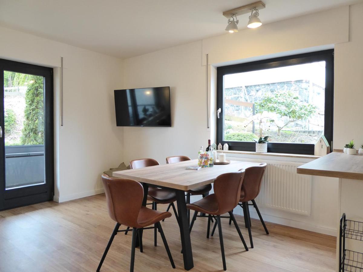 Dreamlounge Winterberg Ferienwohnung 5 Pers Wifi Balkon In Der City Luaran gambar