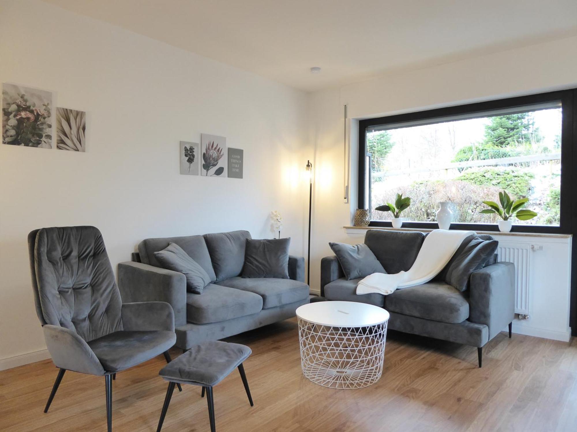 Dreamlounge Winterberg Ferienwohnung 5 Pers Wifi Balkon In Der City Luaran gambar
