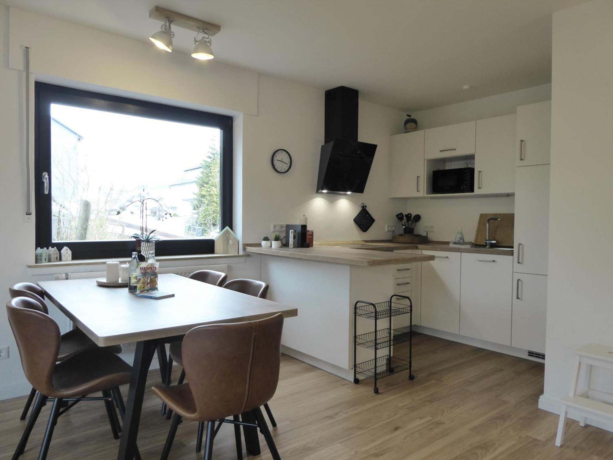 Dreamlounge Winterberg Ferienwohnung 5 Pers Wifi Balkon In Der City Luaran gambar